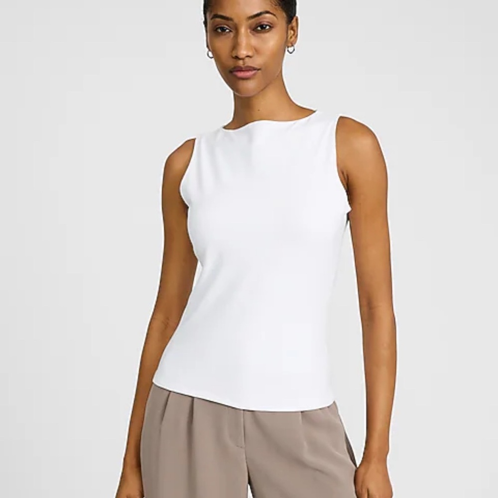 Express white Tank bin 1